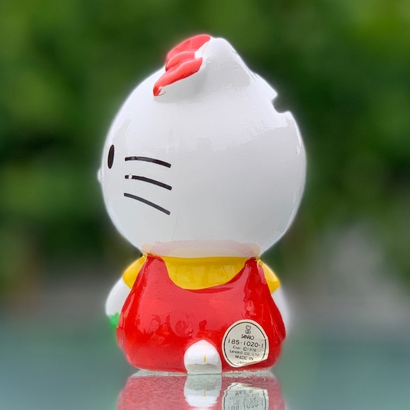 Hello Kitty 1976 Sanrio Retro Ceramic Small Coin Bank Figurine Made in Japan - Picture 4 of 8